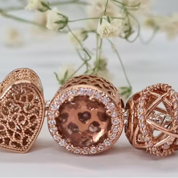 Pandora rose gold, charm set. - Picture 1 of 11